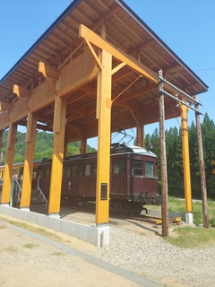 20220519_084258（モハの屋根）.jpg