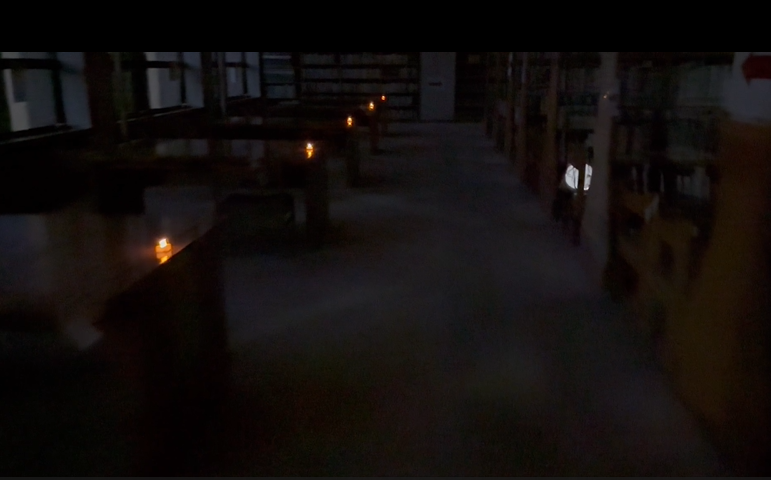 R7こわ～い夜の図書館(肝だめし①).png