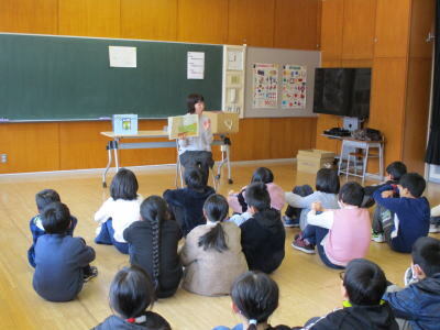 nanatanibooktalk.jpg